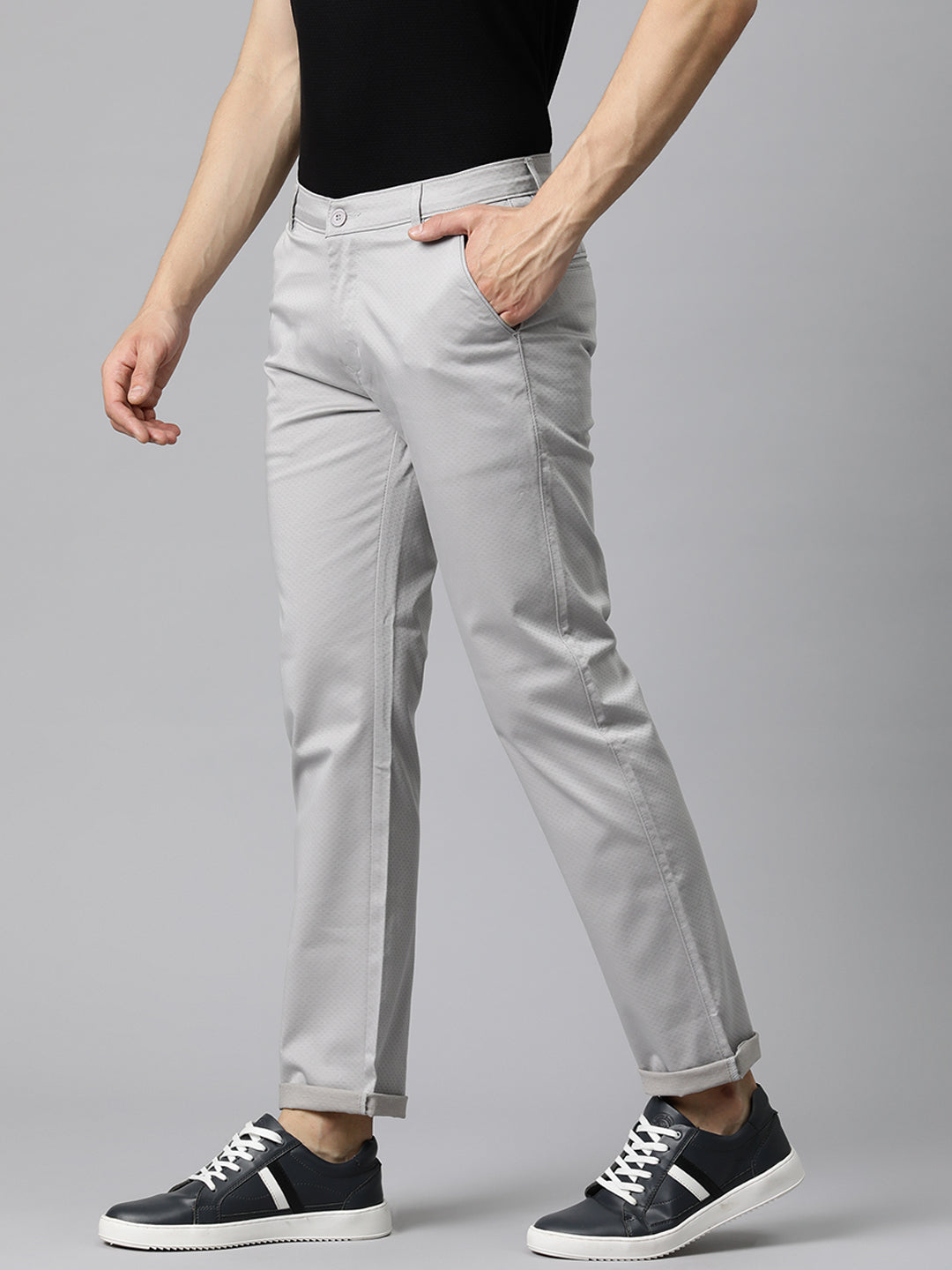 Men Grey Self Design Stretchable Trousers