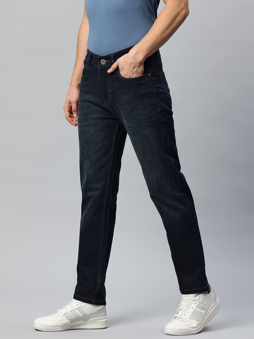 Men Blue Relaxed Fit Stretchable Jeans