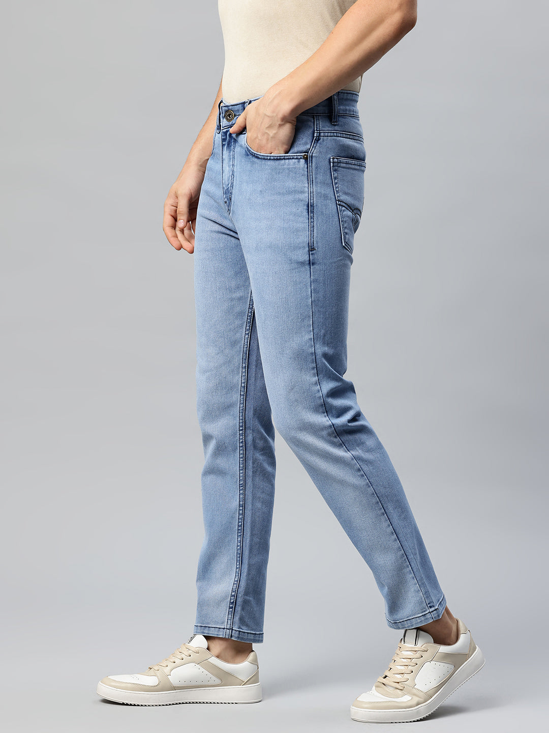 Men Blue Relaxed Fit Stretchable Jeans