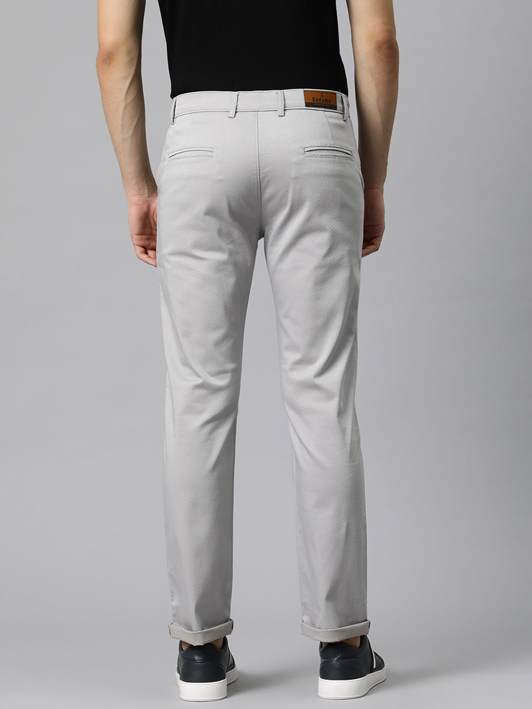 Men Grey Self Design Stretchable Trousers