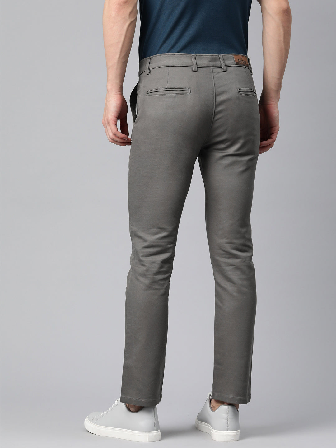 Men Grey Slim Fit Trousers