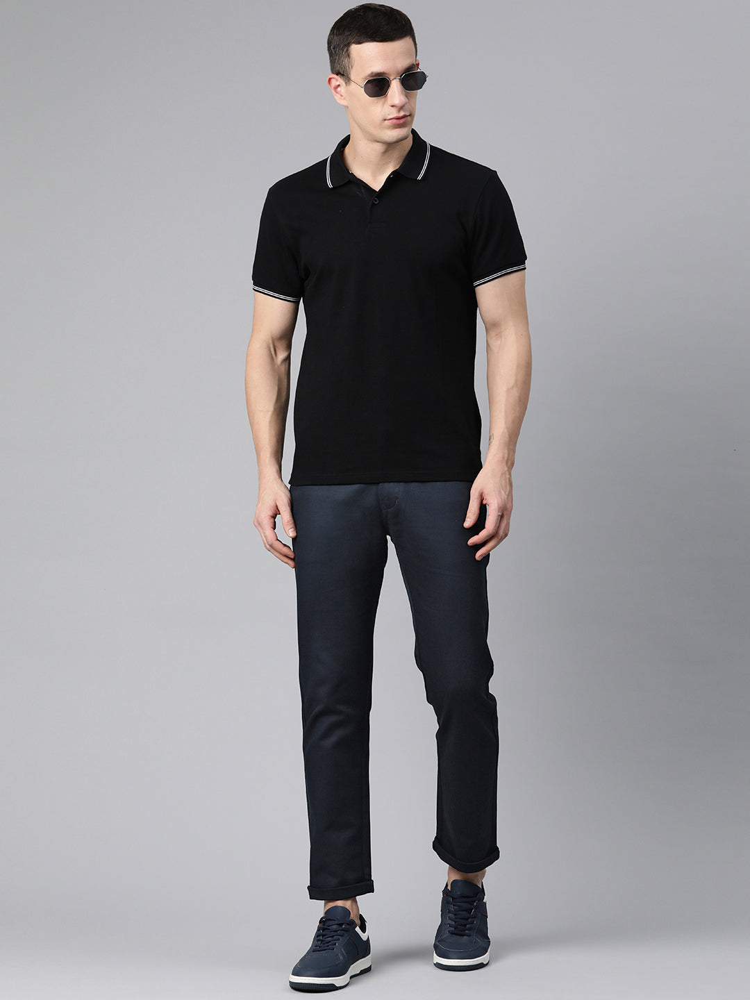 Men Navy Blue Slim Fit Trousers