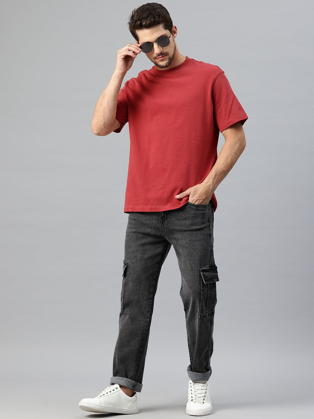 Men Grey Relaxed Fit Stretchable Cargo Jeans