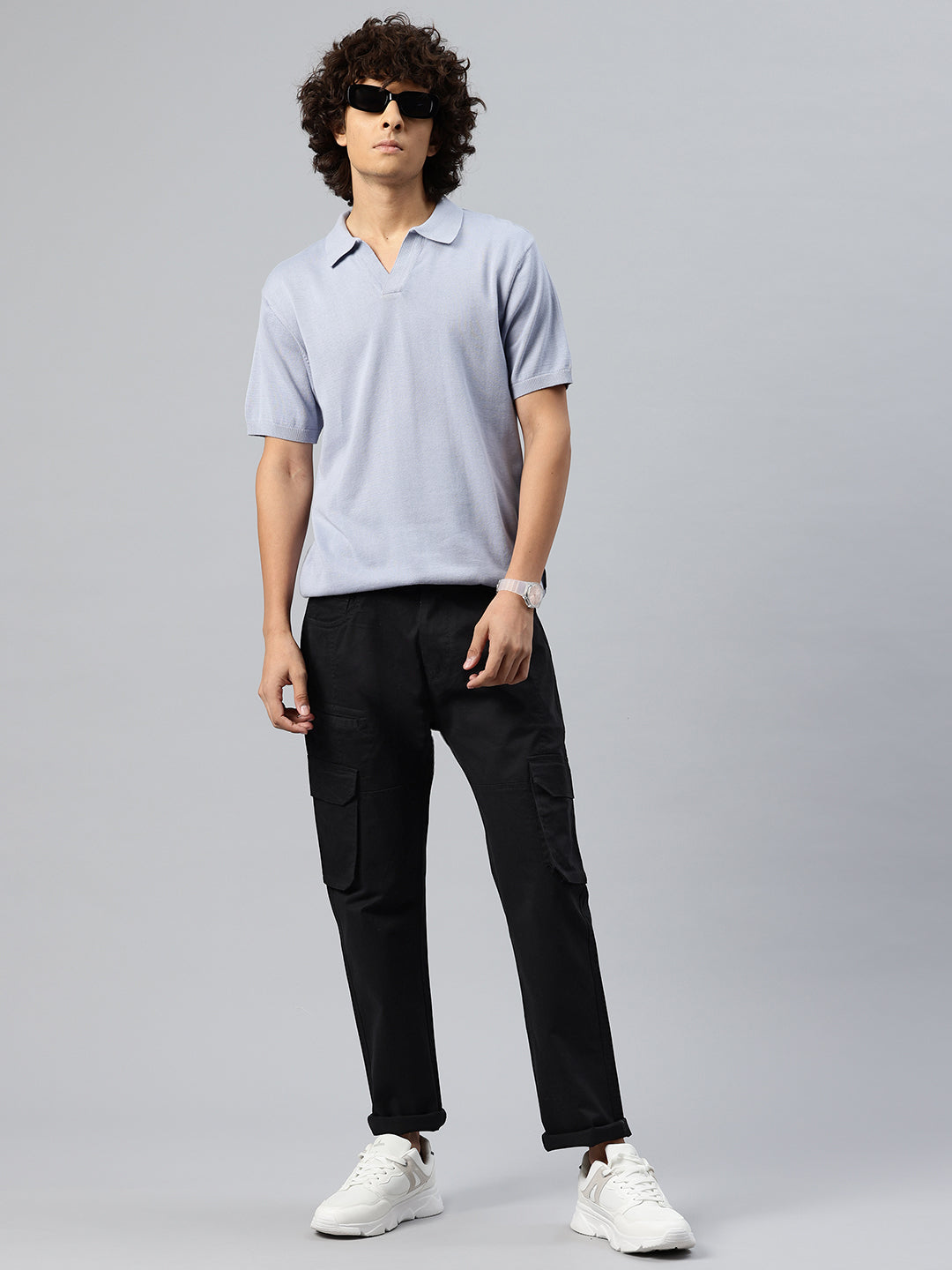 Men Black Relaxed Fit Stretchable Cargo Trousers