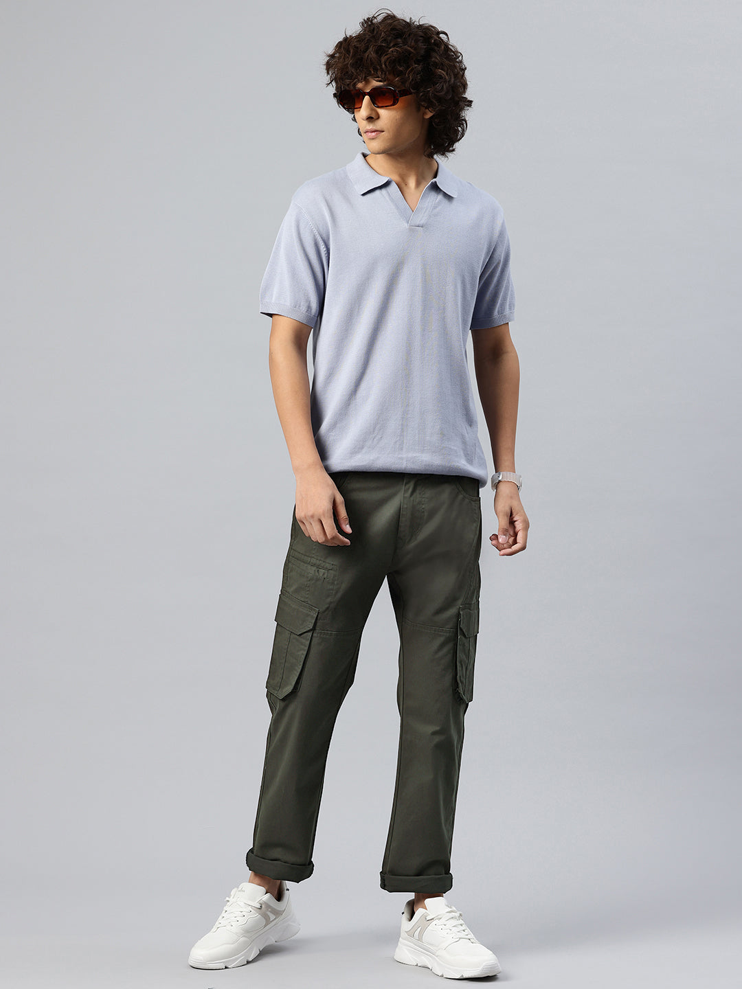 Men Green Relaxed Fit Stretchable Cargo Trousers