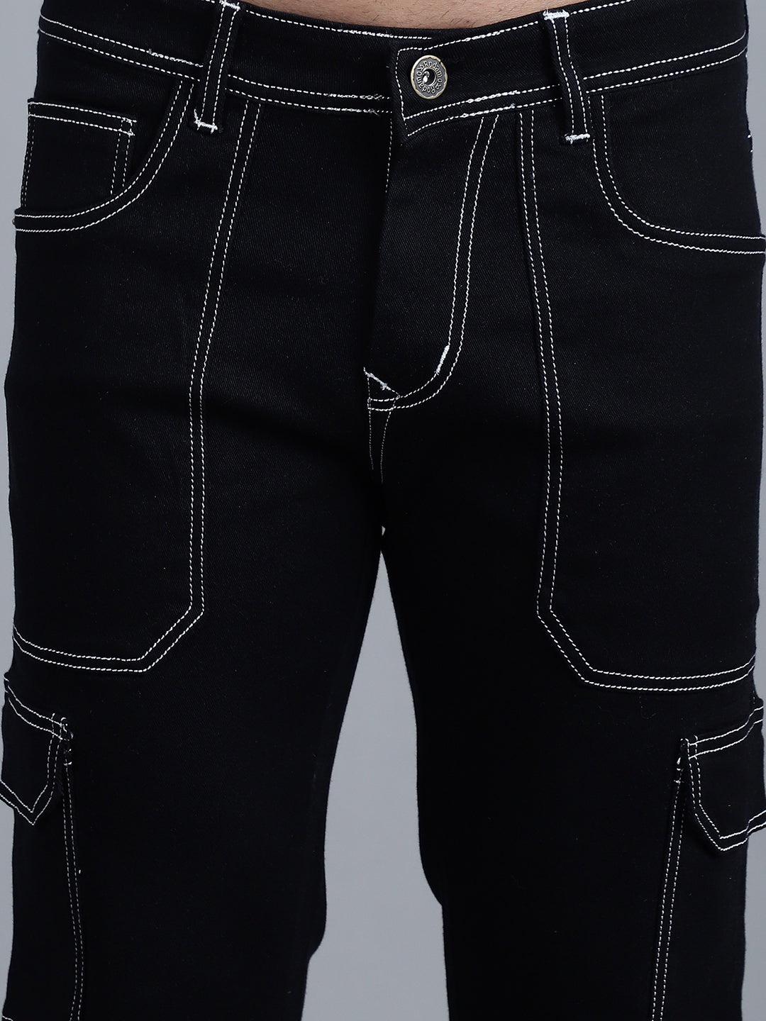 Men Black Mid Rise Regular Fit Cargo Stretchable Cotton Jeans