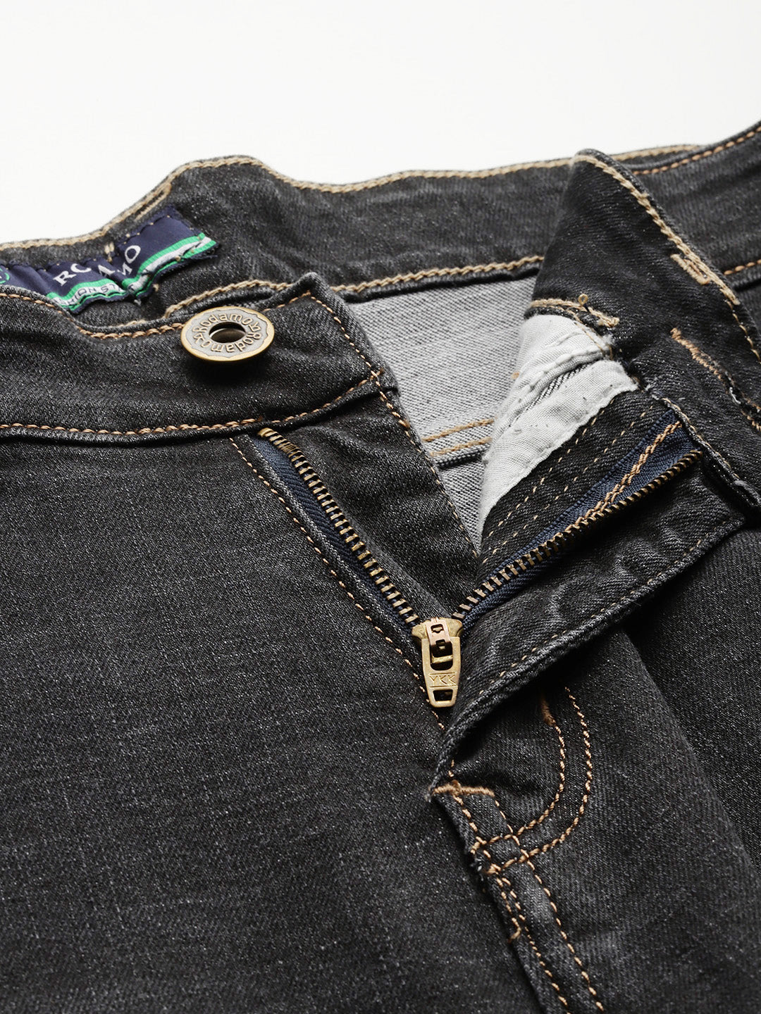 Men Grey Relaxed Fit Stretchable Jeans