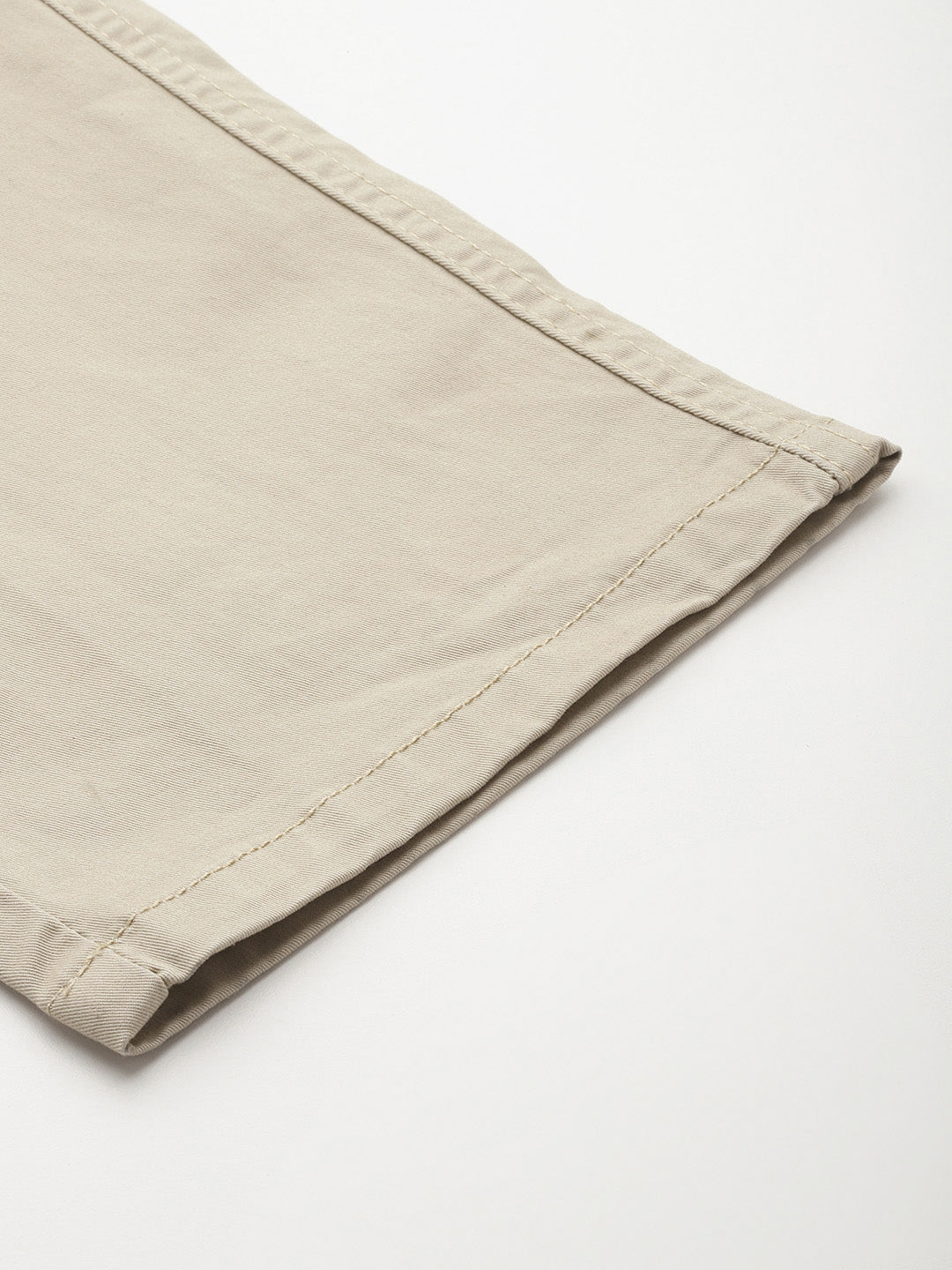 Men Beige Relaxed Fit Stretchable Cargo Trousers