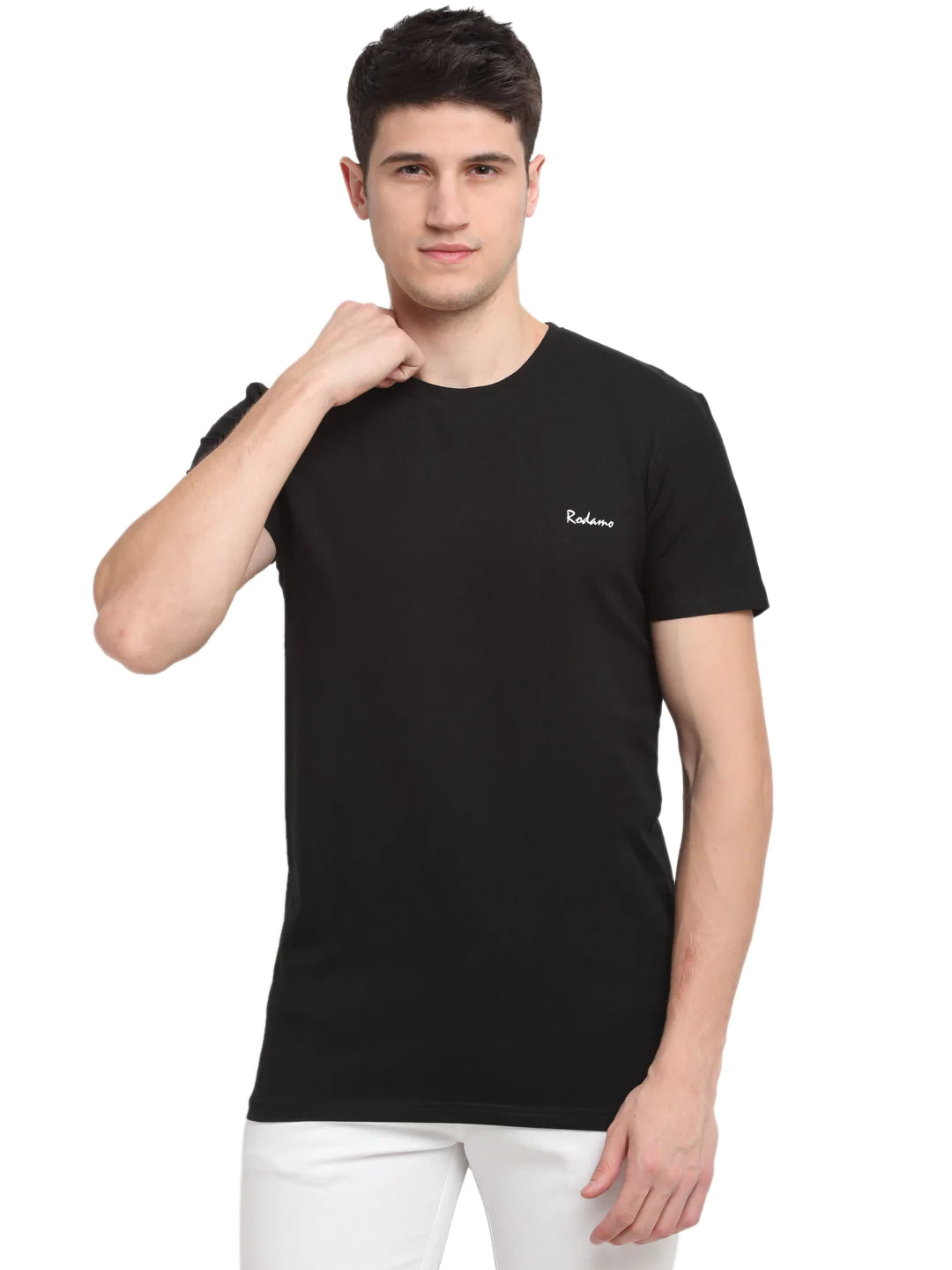 Men Black Solid Round Neck T-shirt