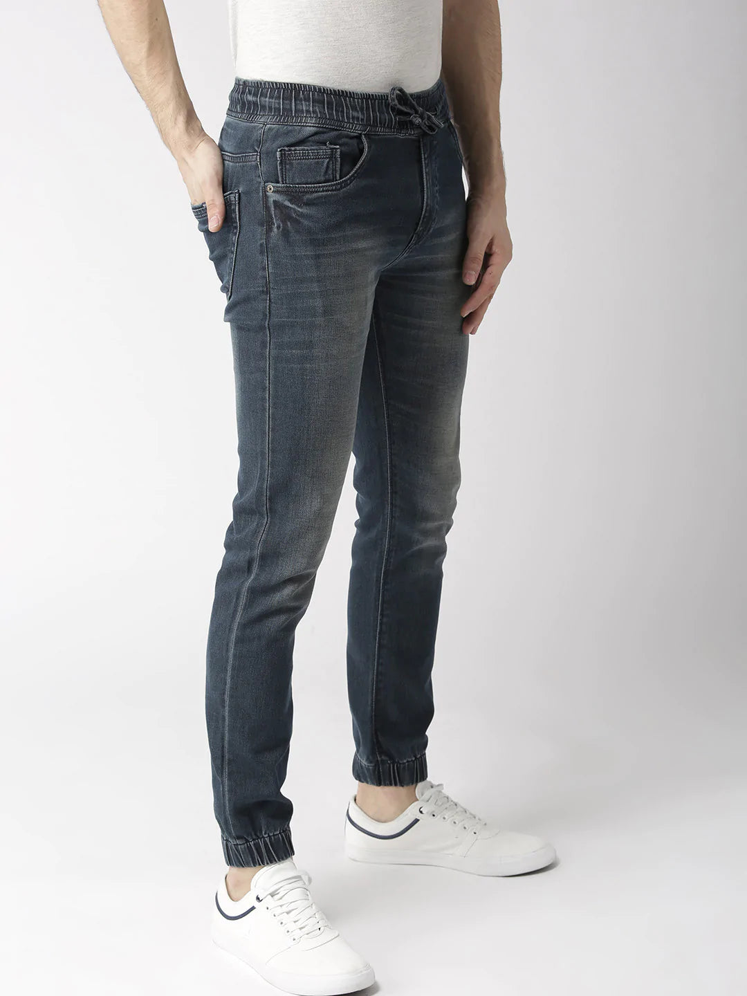 Men Blue Slim Fit Jogger Denims