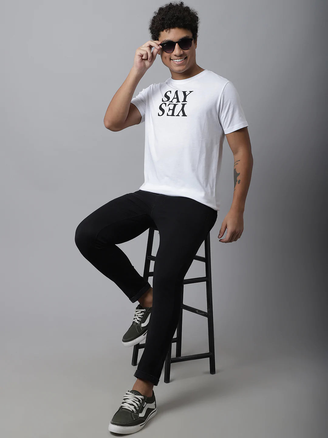 Men Black Slim Fit Stretchable Jeans