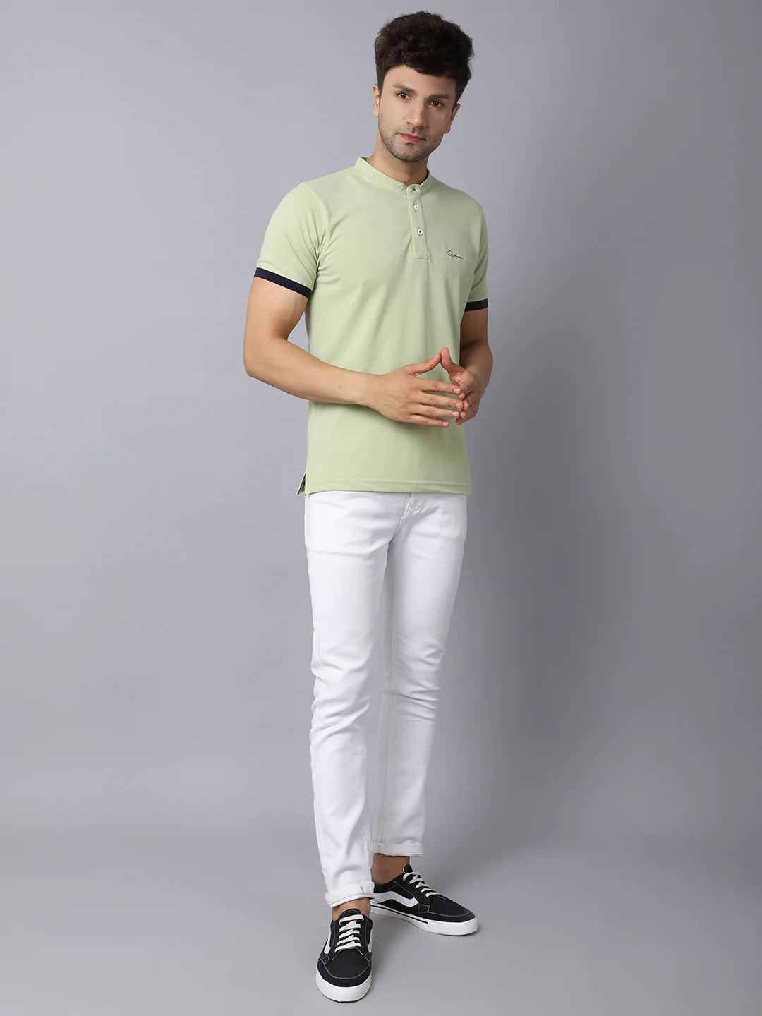 Men Green Henley Neck Slim Fit T-shirt