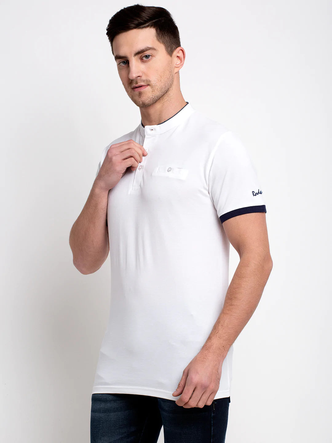 Men White Solid Slim Fit Mandarin Collar T-shirt