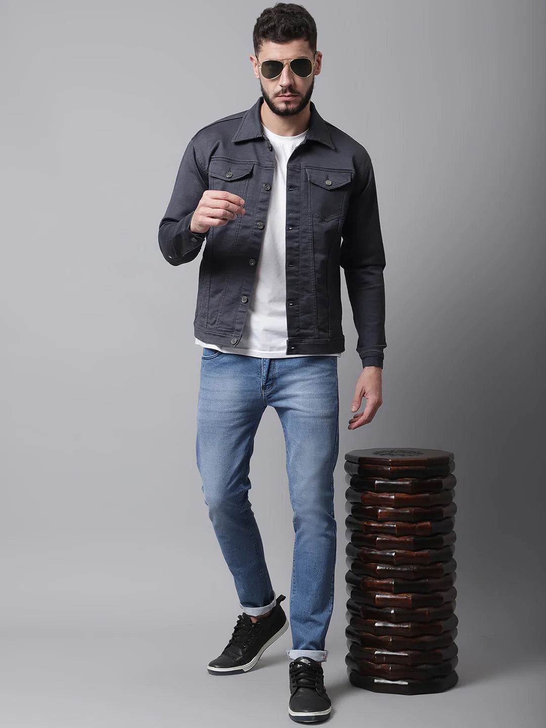 Men Grey Denim Cotton Jacket with Patchwork