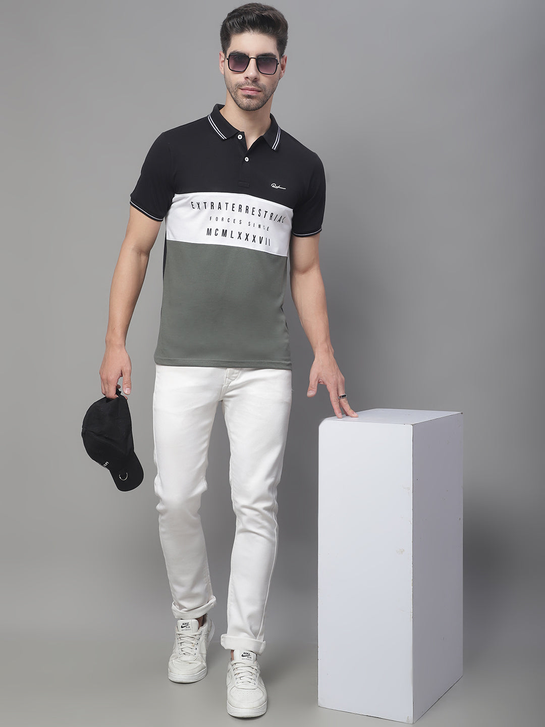 Colourblocked Polo Collar Cotton Slim Fit T-shirt