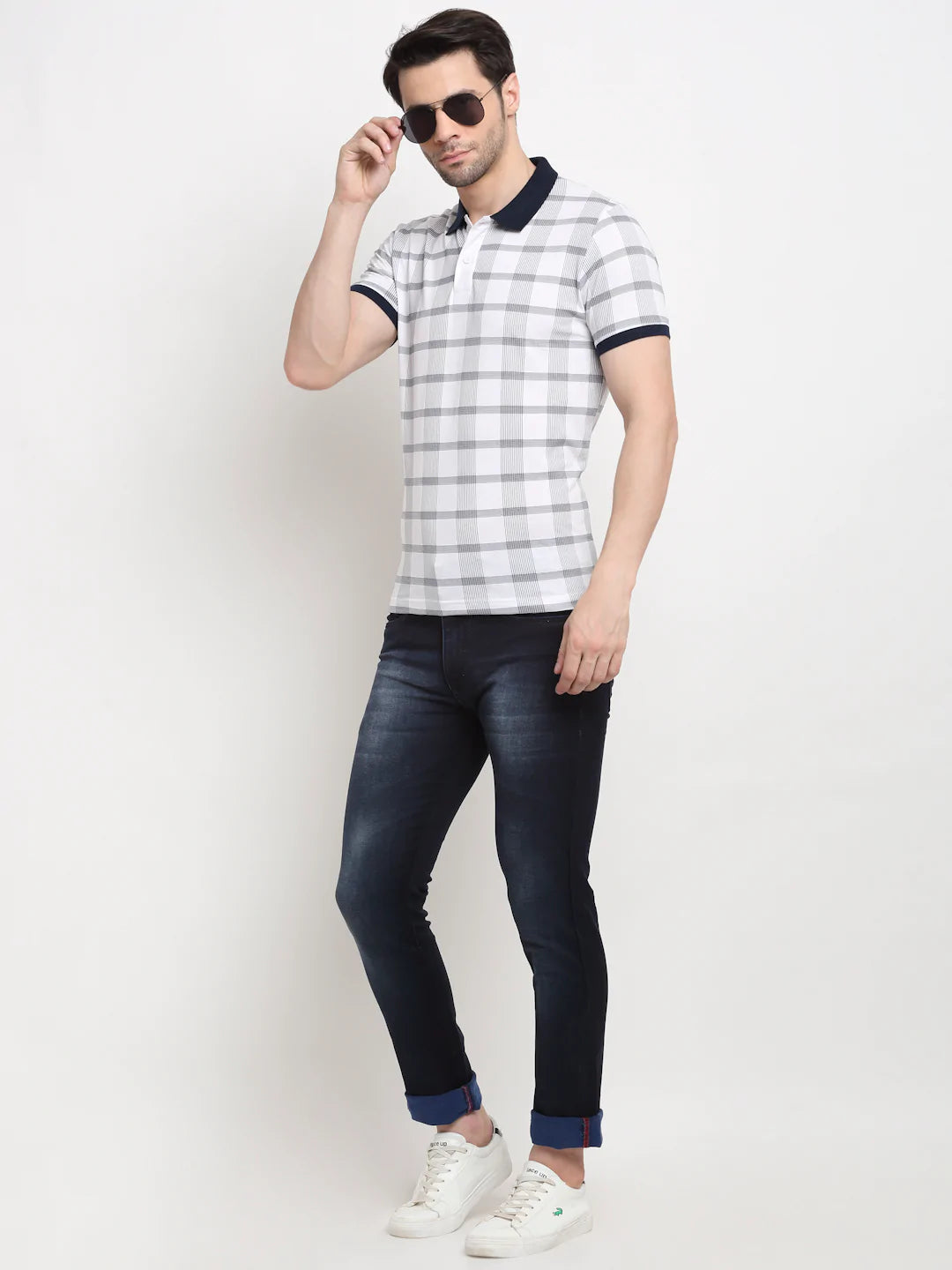 Men White Checked Polo Collar Slim Fit T-shirt