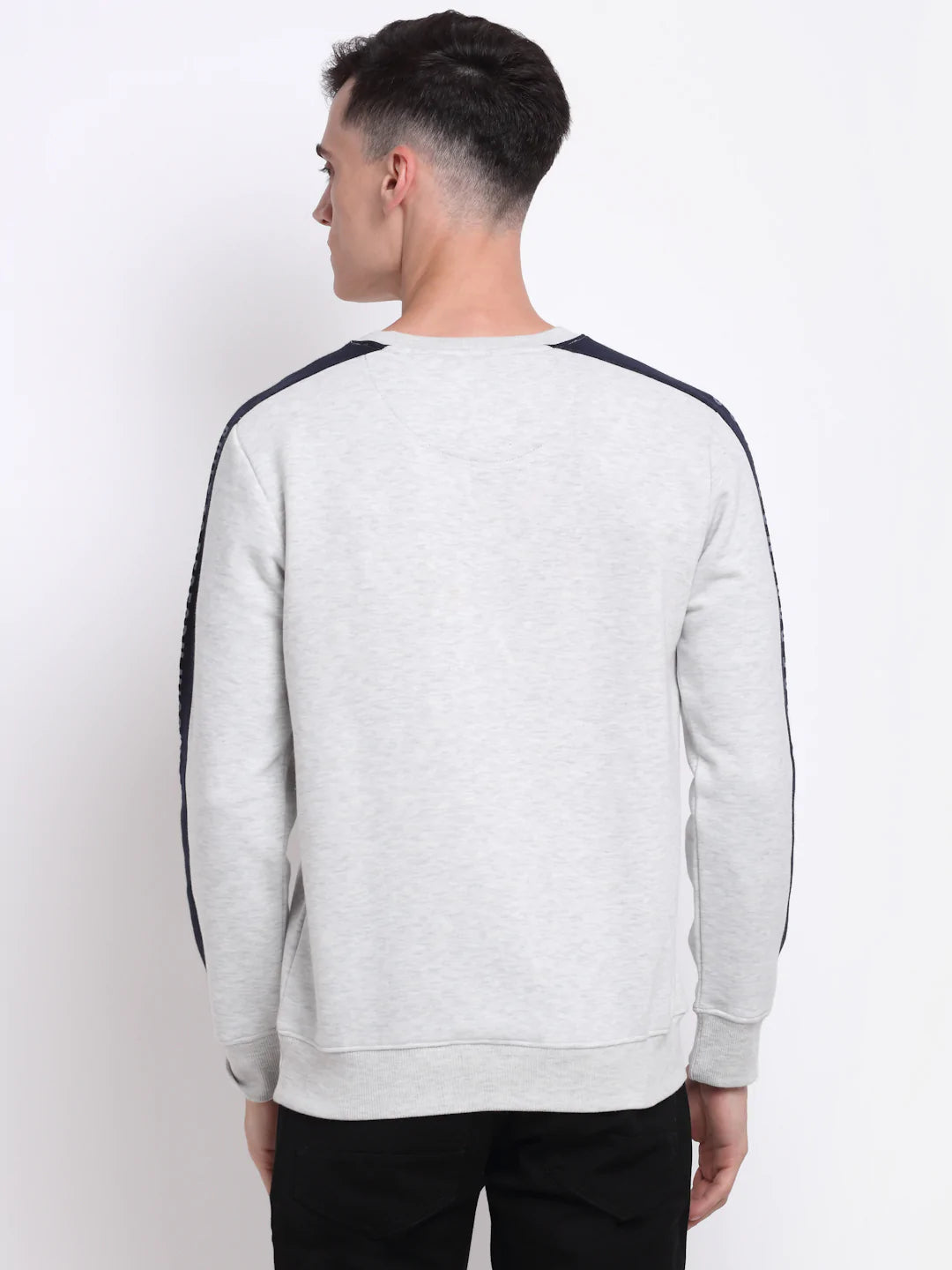 Men Grey Melange Printed Sweatshirt