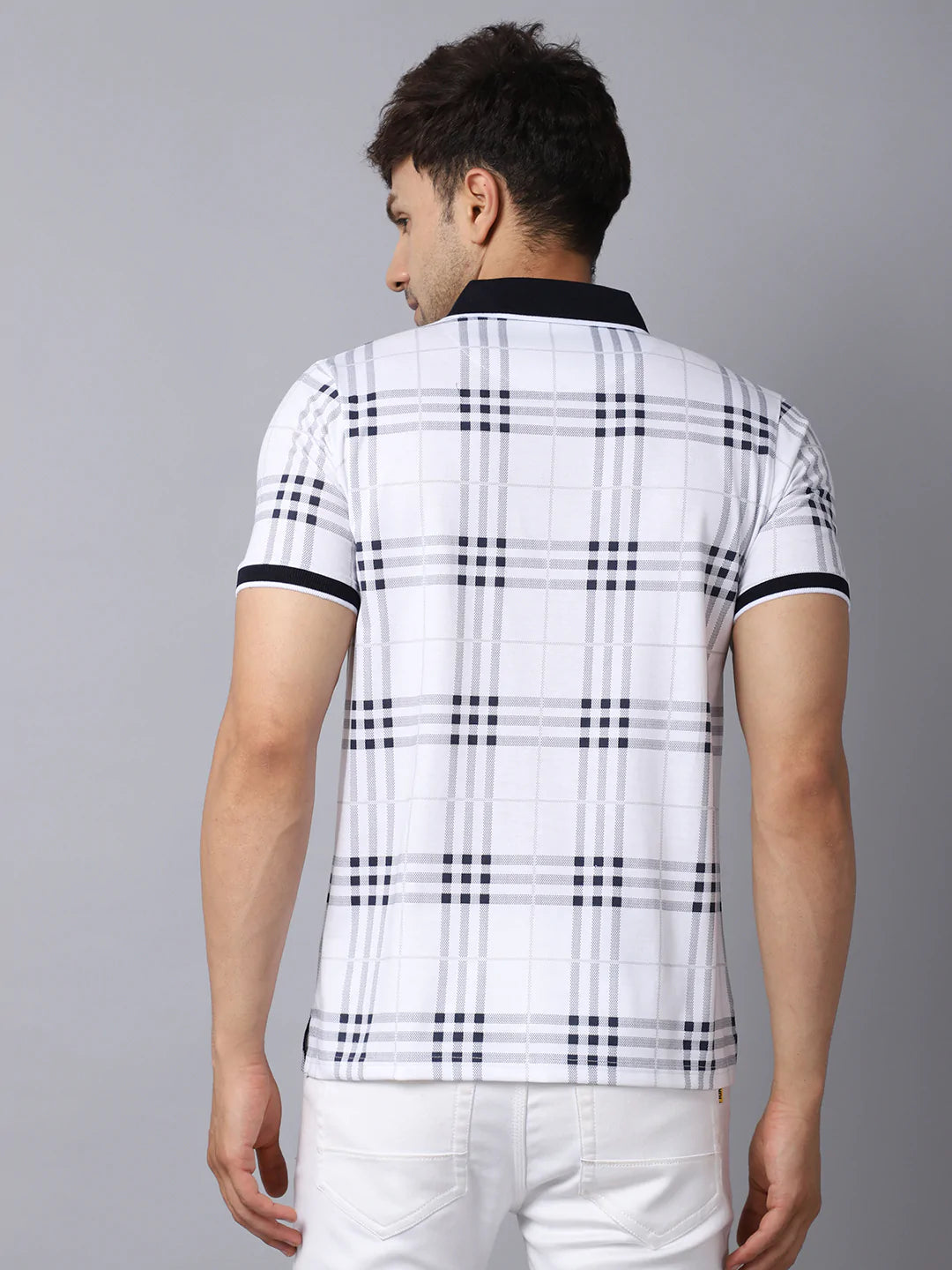 Men White Checked Polo Collar Slim Fit T-shirt