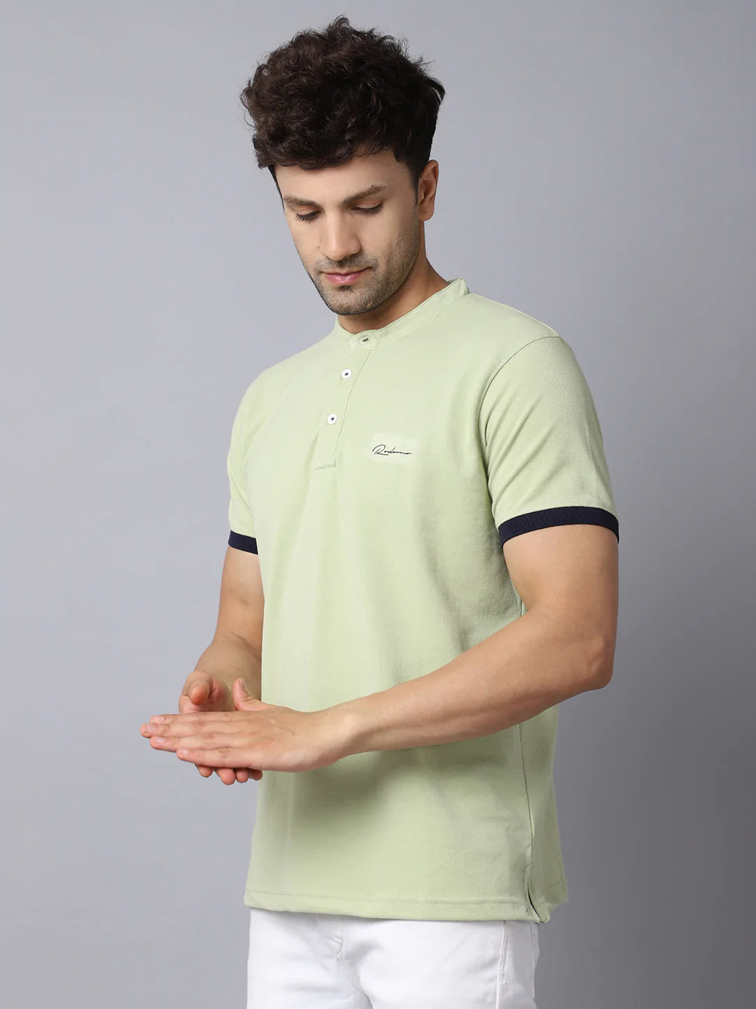 Men Green Henley Neck Slim Fit T-shirt