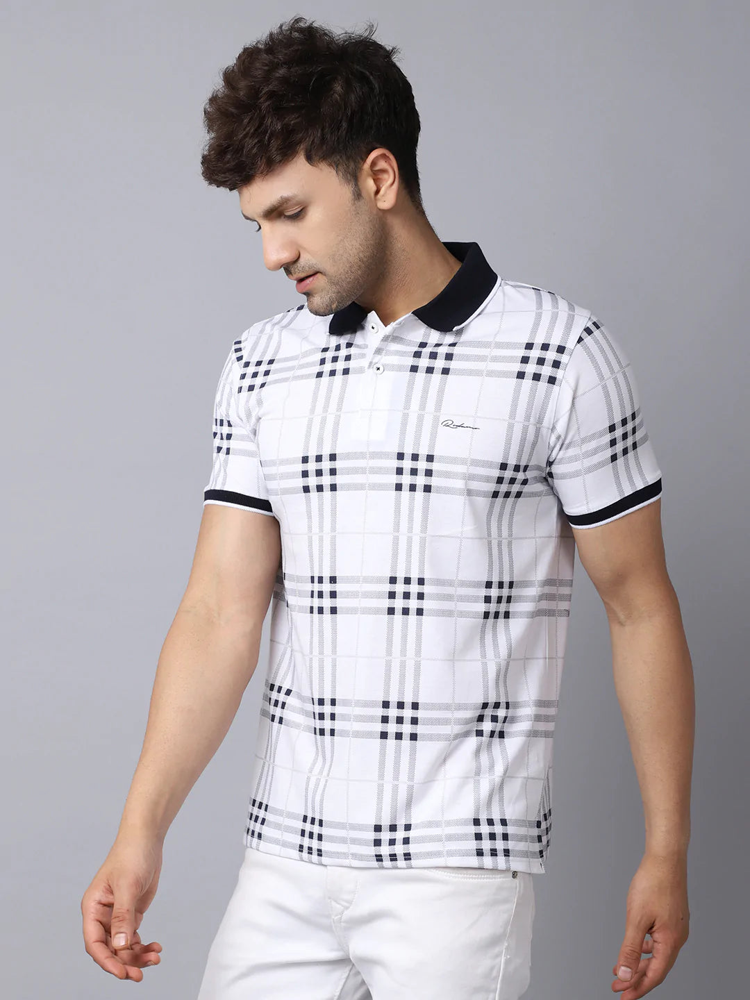 Men White Checked Polo Collar Slim Fit T-shirt