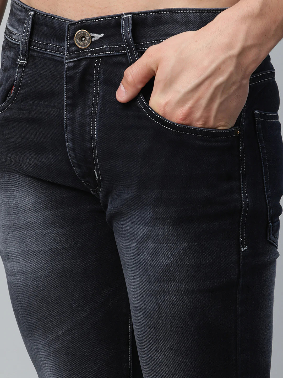 Men Black Slim Fit Light Fade Stretchable Jeans