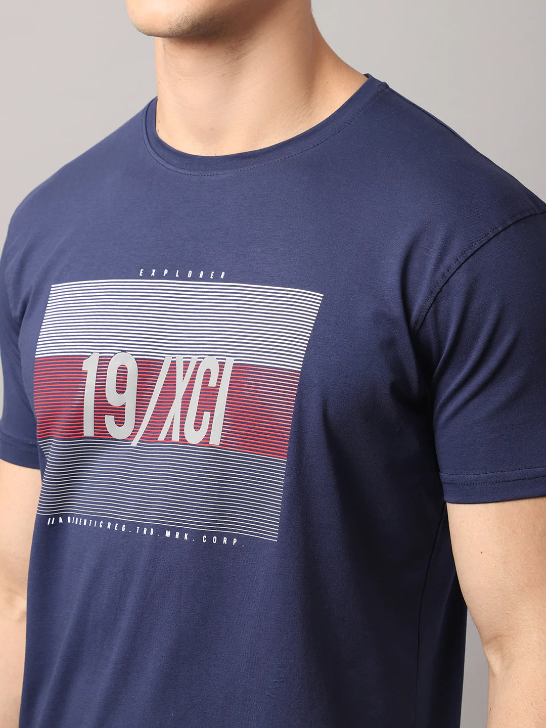 Men Navy Blue Typography Printed Applique Slim Fit T-shirt