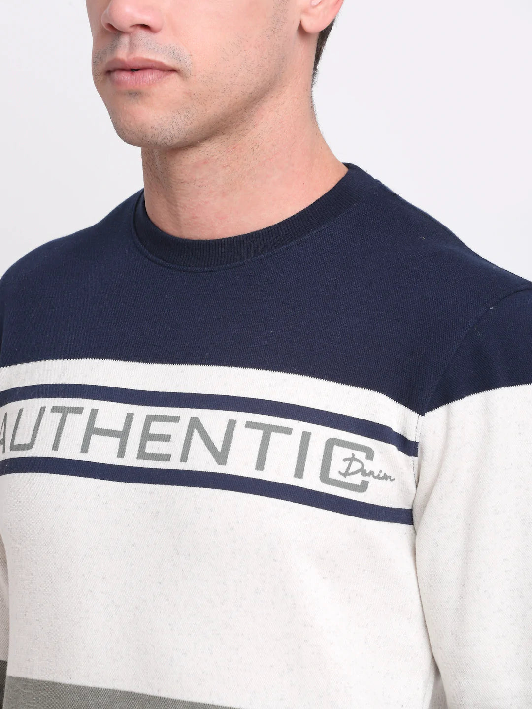 Men Multicoloured Colourblocked Sweatshirt