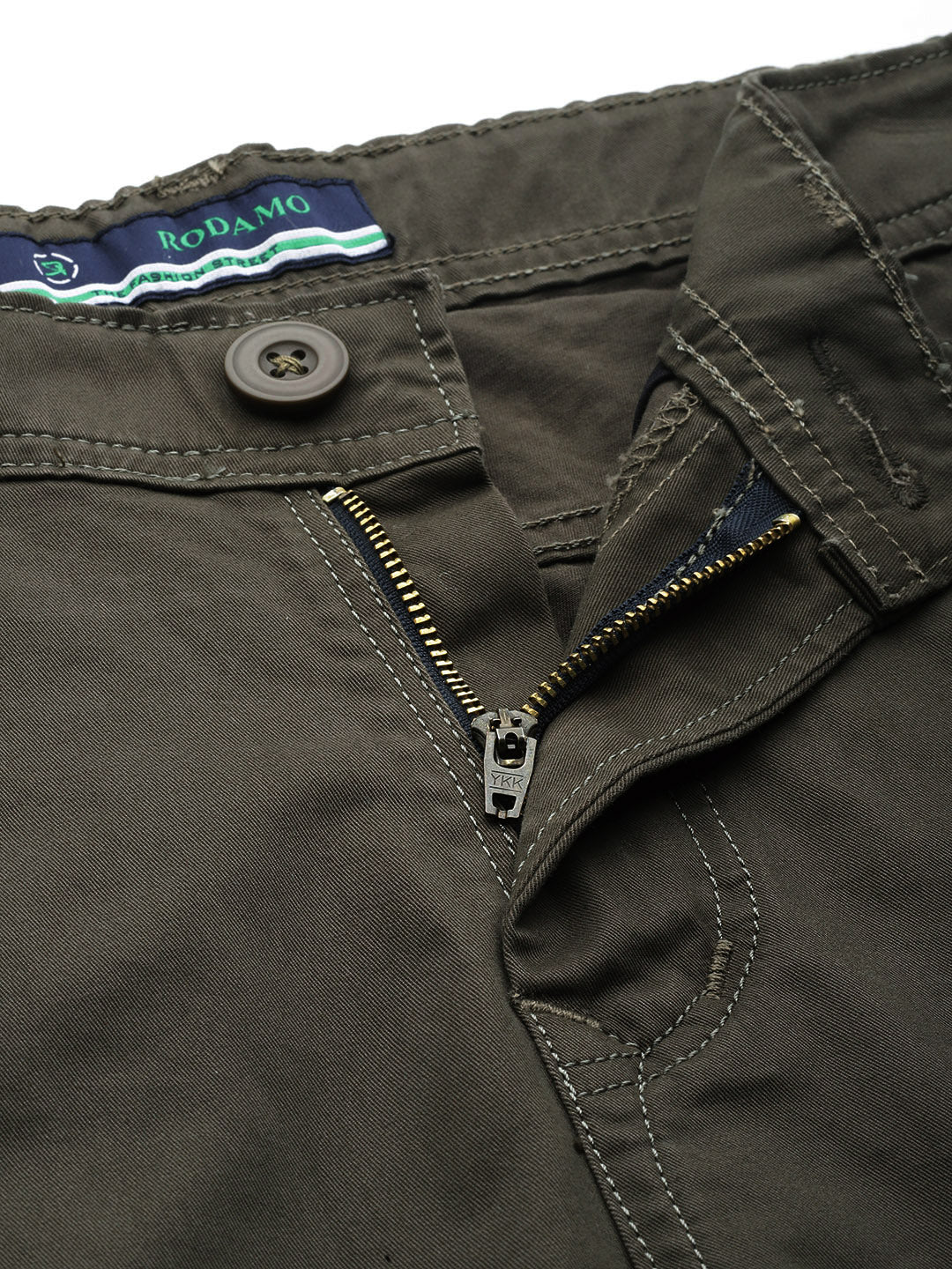 Men Green Slim Fit Cargo Trousers