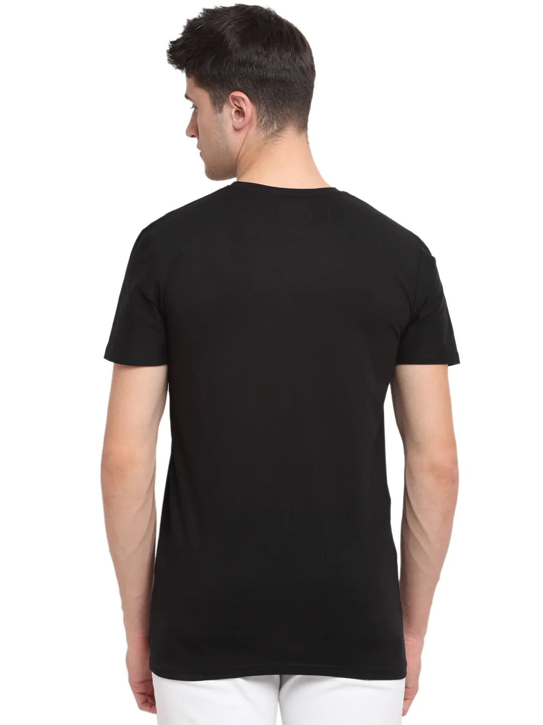 Men Black Solid Round Neck T-shirt