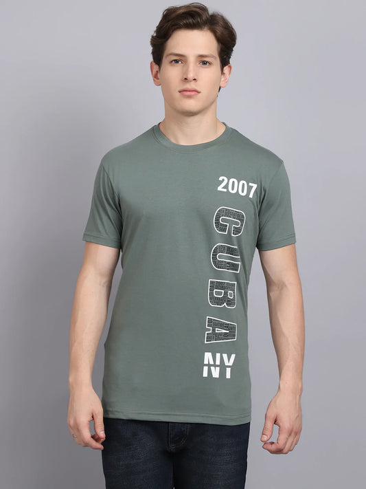 Men Grey Typography Printed Raw Edge Slim Fit T-shirt