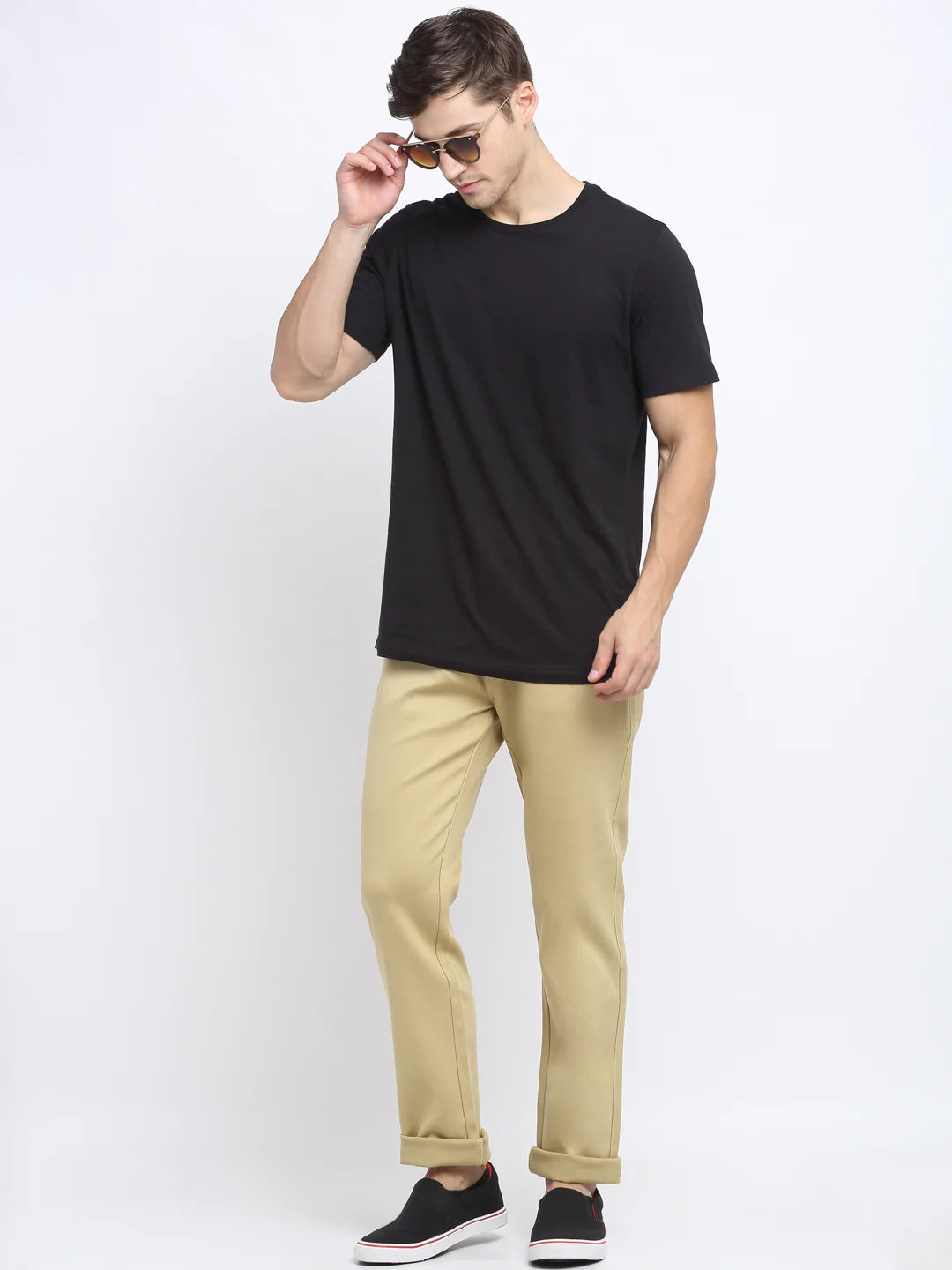 Men Beige Slim Fit Mid-Rise Clean Look Jeans