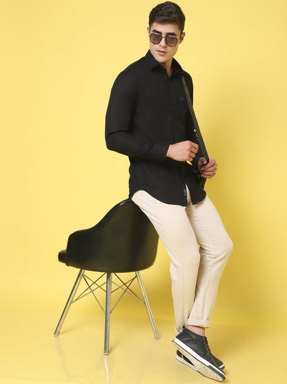 Spread Collar Slim Fit Linen Shirt