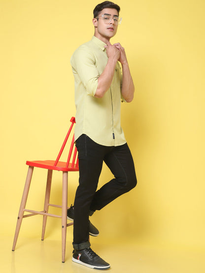 Spread Collar Slim Fit Linen Shirt