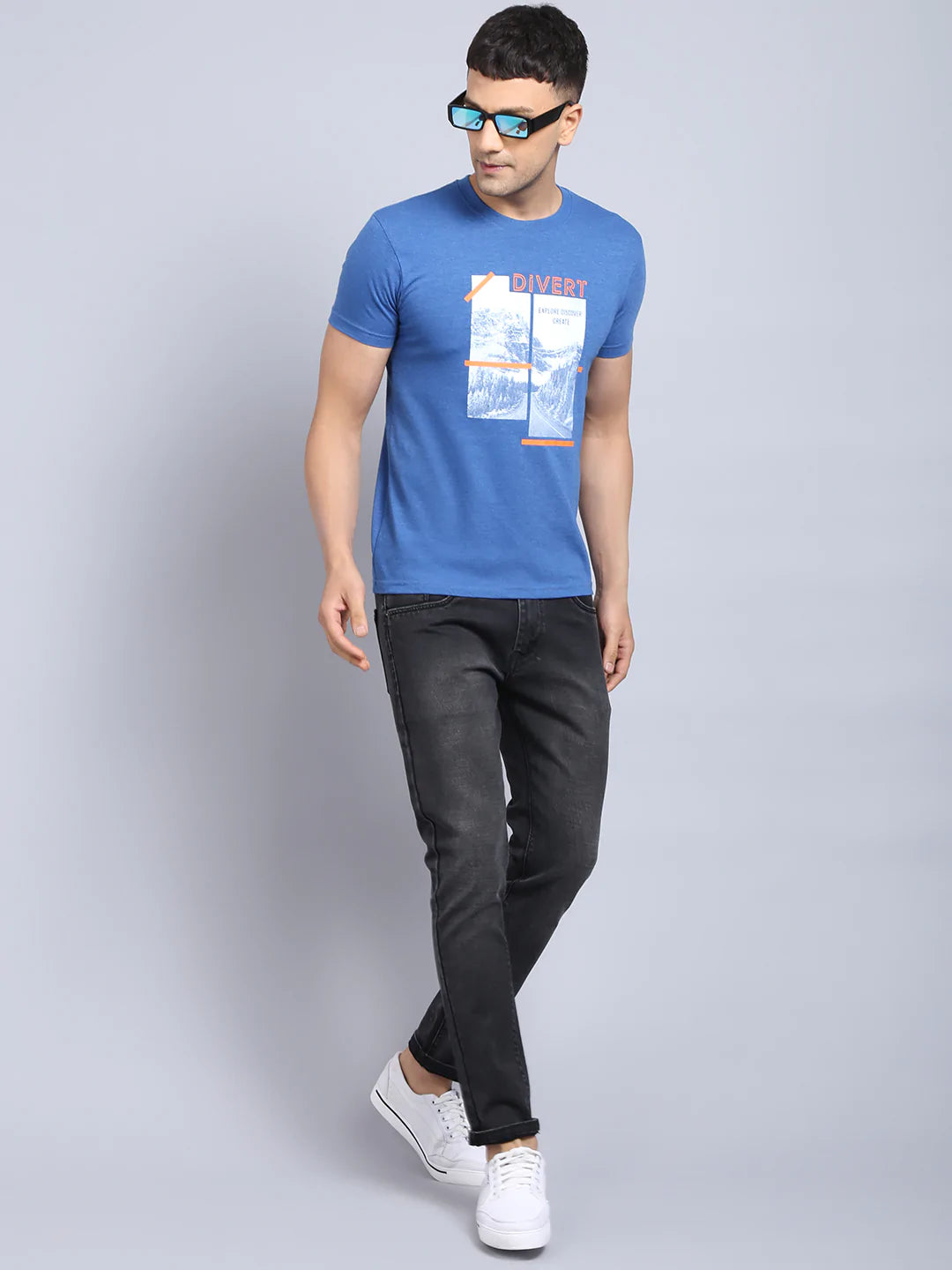 Men Blue  White Printed Slim Fit Cotton T-shirt
