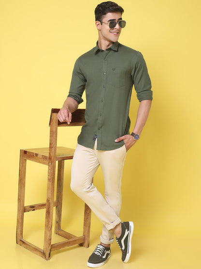 Spread Collar Slim Fit Linen Shirt