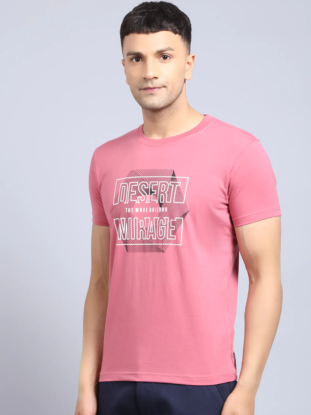 Men Pink Typography Printed Slim Fit T-shirt