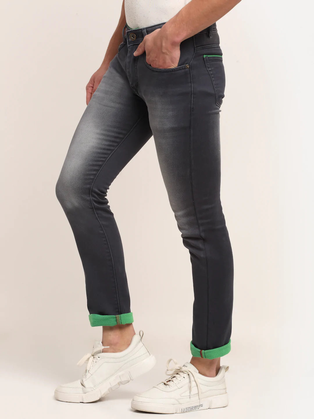Men Grey Slim Fit Slash Knee Heavy Fade Stretchable Jeans