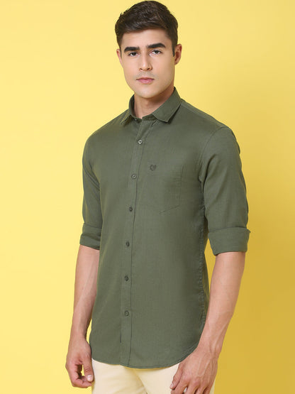 Spread Collar Slim Fit Linen Shirt