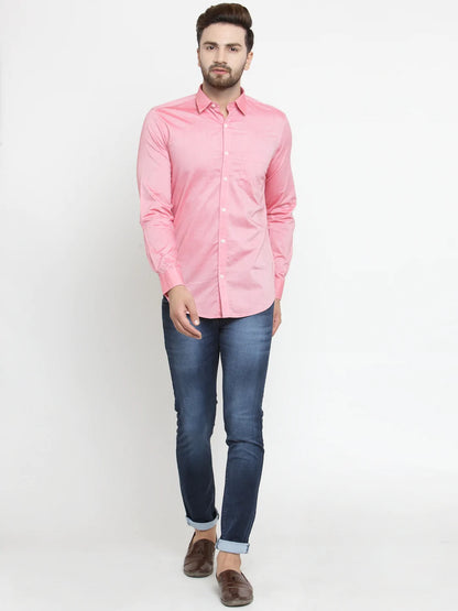 Men Pink Slim Fit Solid Casual Shirt