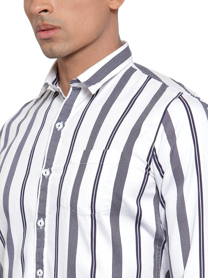 Men Navy Blue Slim Fit Striped Shirts